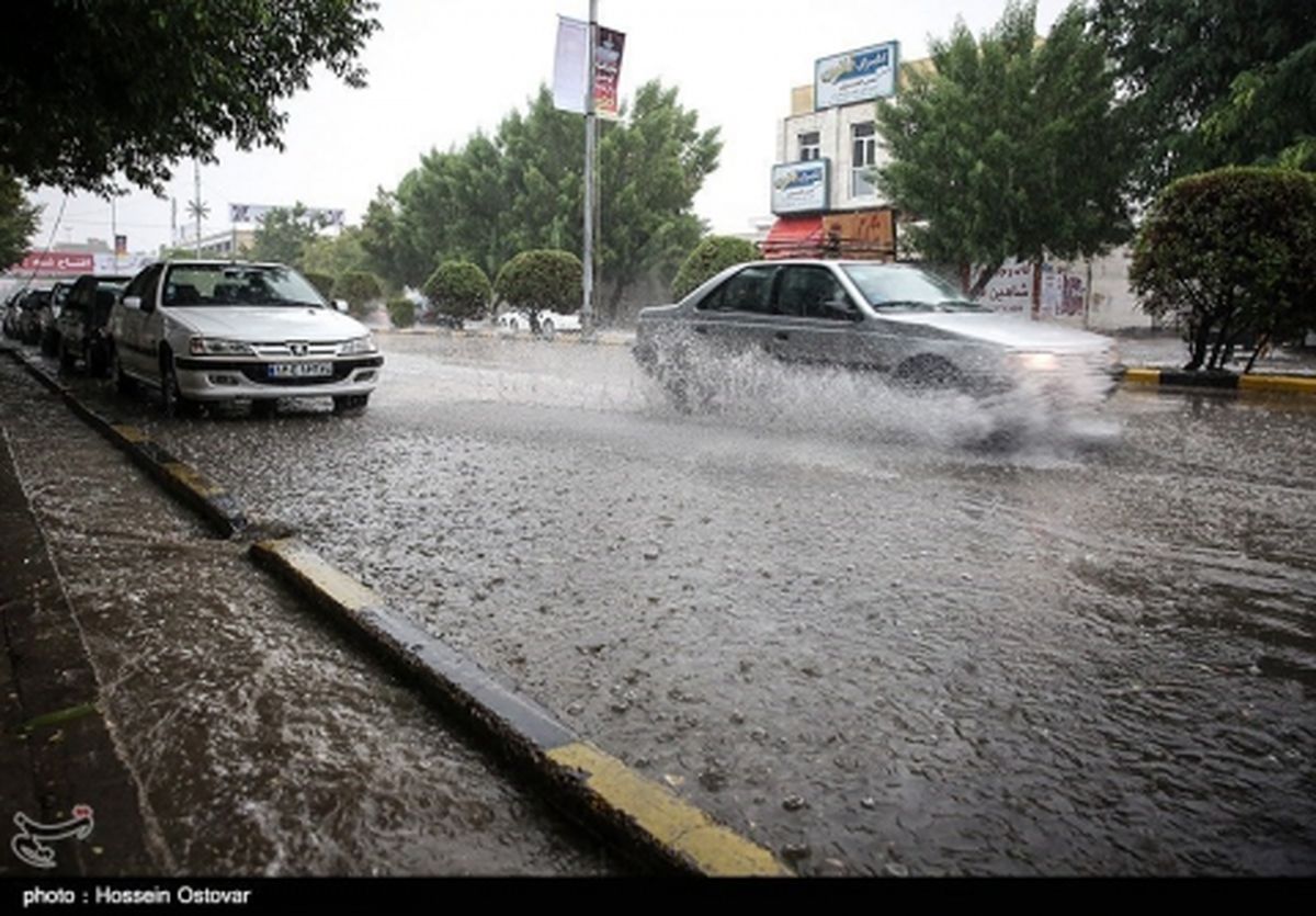 بارش باران در مشهد؛ احتمال سیلابی شدن مسیلها