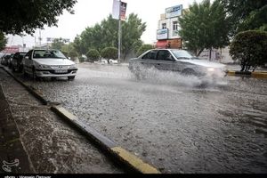 بارش باران در مشهد؛ احتمال سیلابی شدن مسیل‌ها‌