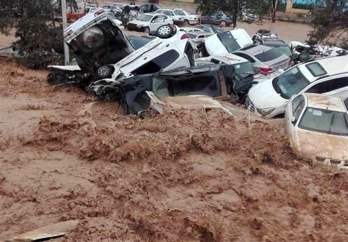 آمار جانباختگان حادثه سیل شیراز به ۲۱ نفر رسید