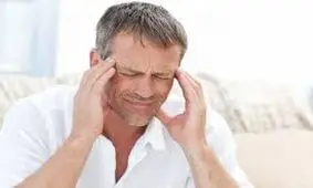 چه زمانی سر درد نیاز به اقدام اورژانسی دارد؟