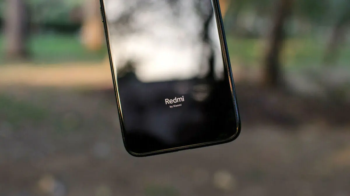 شیائومی ردمی پرو ۲ همراه با دوربین سلفی پاپ آپ طور عرضه خواهد شد