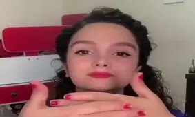 ماساژ صورت برای كاهش چروک پوست و زيبايي