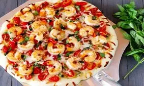 چگونه پیتزای دریایی درست کنیم؟