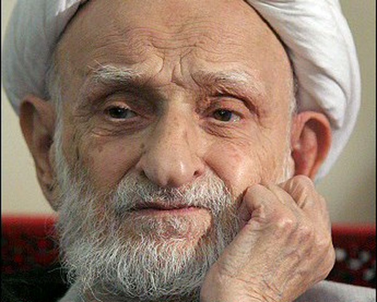 ویژگیهای انسان کامل از نظر آیت الله العظمی بهجت (ره)