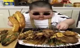 سلطان گوشت در شرف خفگی