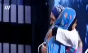 واکنش رویا نونهالی به اجرای یکی از شرکت کننده های برنامه «عصرجدید»+ویدئو