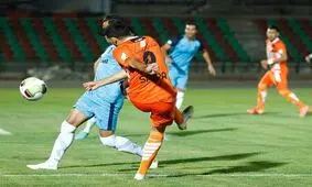 جدال دایی و فرکی در دربیِ سکوت خودروسازان