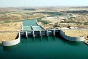 زیر آب رفتن خوزستان و فروریختن سد کرخه دروغ محض است