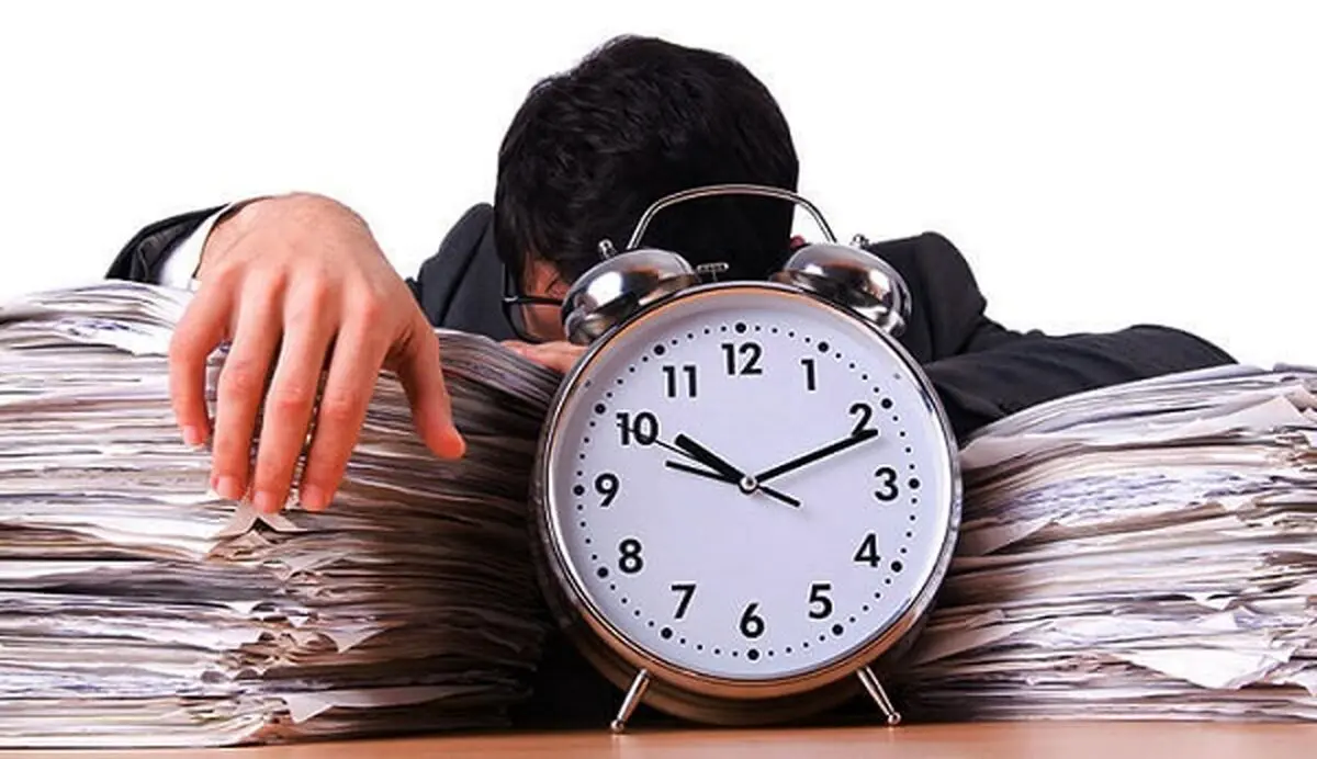 اهمال کاری چیست و چگونه می‌توانیم جلوی آن را بگیریم؟