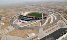 ورزشگاه غدیر اهواز در محاصره سیل