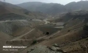 تذکر به پیمانکار بزرگراه همت/پُر کردن دره با خاک به جای احداث پل