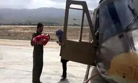 نجات کودک مصدوم از سیل توسط هوانیروز سپاه