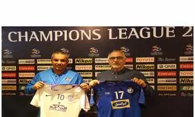 استقلال با پیراهن یک دست آبی برابر الهلال