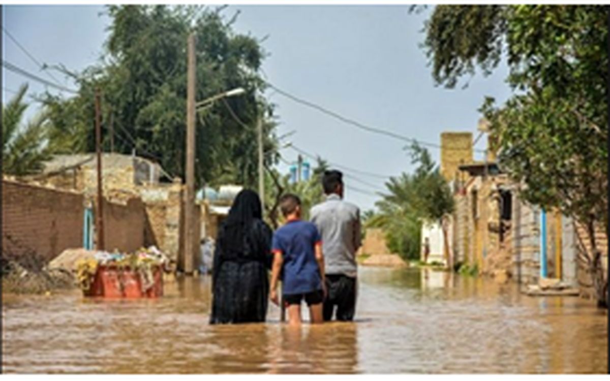 دریادار سیاری: مردم حاضر به ترک خانهیشان نیستند