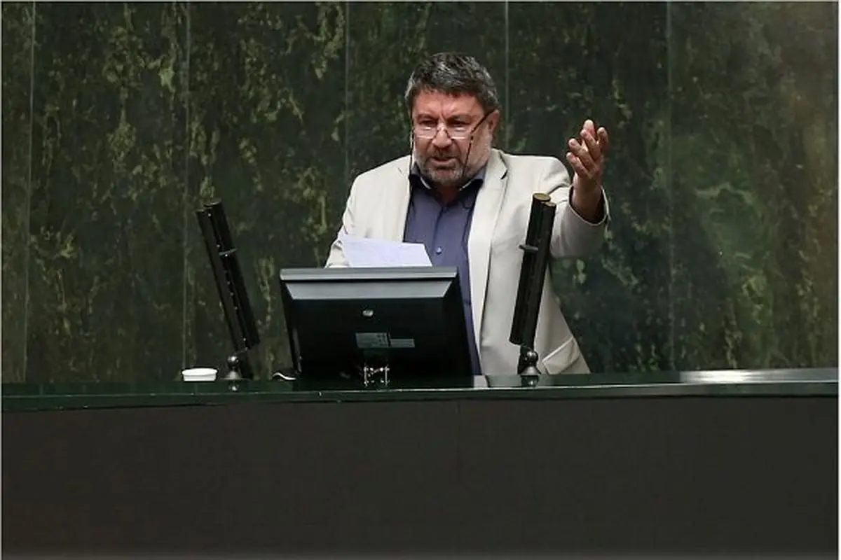 کل ملت ایران پاسدار هستند/ آمریکا محبوبیت سپاه را بیشتر کرد