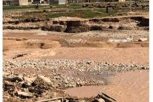 نمایی از خسارات سیل به جاده لرستان- خوزستان