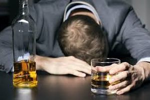 مضر بودن نوشیدنی الکلی حتی به صورت تفریحی