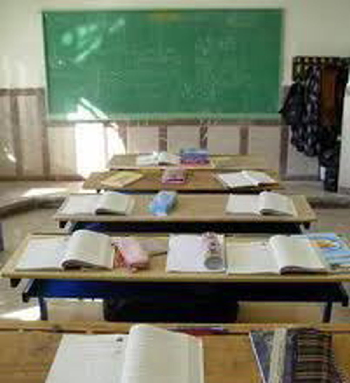 توضیحات آموزش و پرورش درباره ترک تحصیل دانش‌آموزان دیشموک