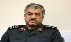 فرمانده کل سپاه: گوشت نیروهای نظامی آمریکا در منطقه زیر دندان ماست
