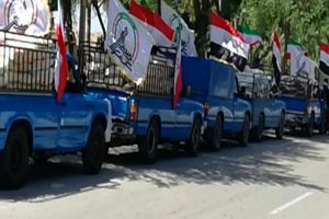 کمک‌های مردمی عراق و نیروهای داوطلب حشدالشعبی وارد خوزستان شدند+فیلم