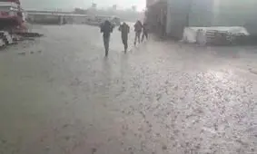 بارش باران شدید و تگرگ در کارگاه نیروگاه فردوسی مشهد