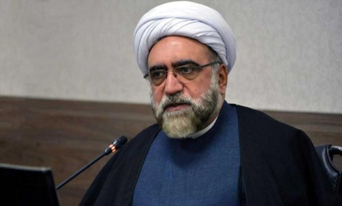 قرار دادن سپاه در لیست گروههای تروریستی نشانه ضعف آمریکاست