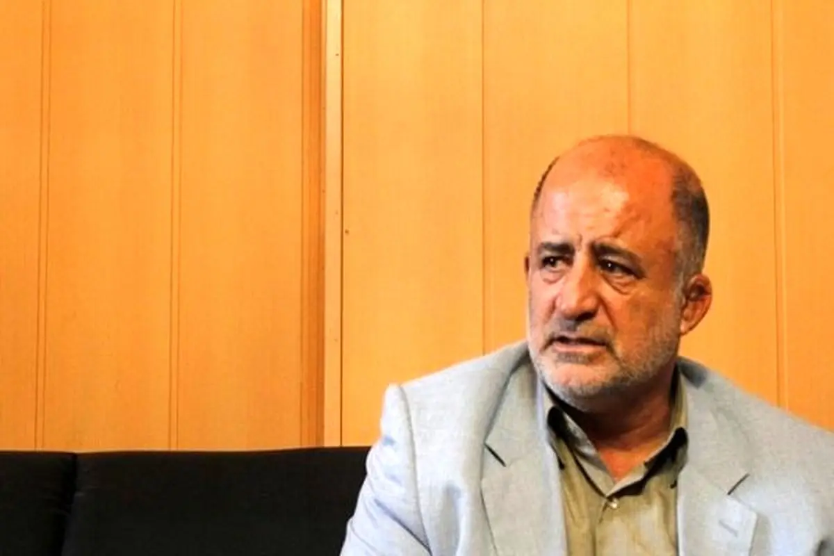 کلید حل مشکلات در اجرای بیانیه گام دوم انقلاب است