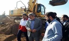 بازدید رحمانی فضلی از ایجاد و تقویت سیل بند در پیرامون اهواز