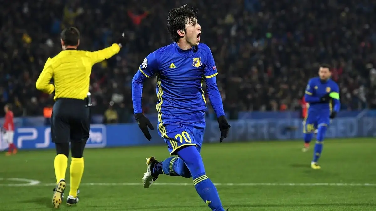 آزمون از چلسی پیشنهاد داشت!