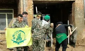 نیروهای جهادی«فاطمیون» به کمک سیل زدگان استان لرستان شتافتند