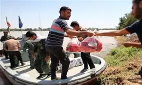 سپاه استان بوشهر روزانه ۲۰۰۰ پرس غذای گرم به سیل‌زدگان روستایی خوزستان تحویل می‌دهد