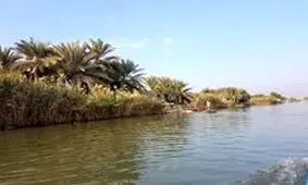 کانون های فعال ریزگردهای اهواز پر آب شد