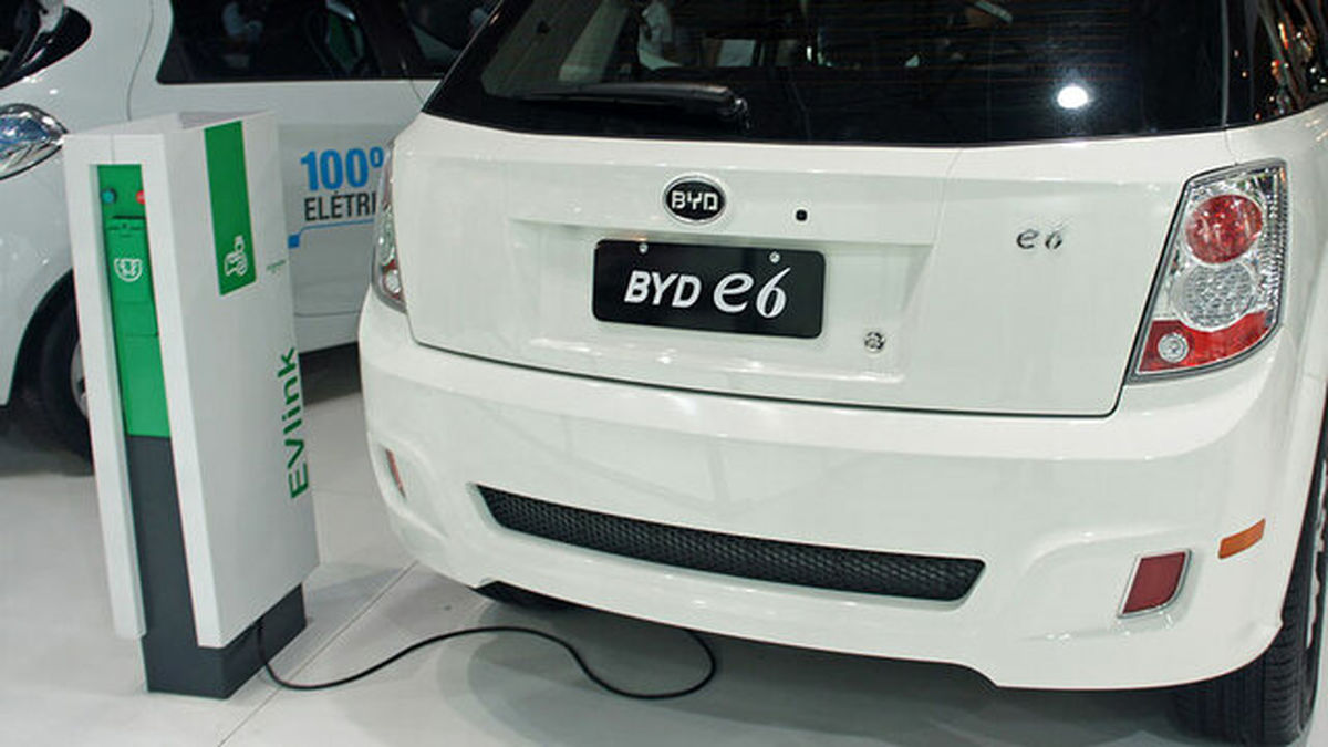 رشد ۸۰ درصدی فروش خودروهای برقی در چین