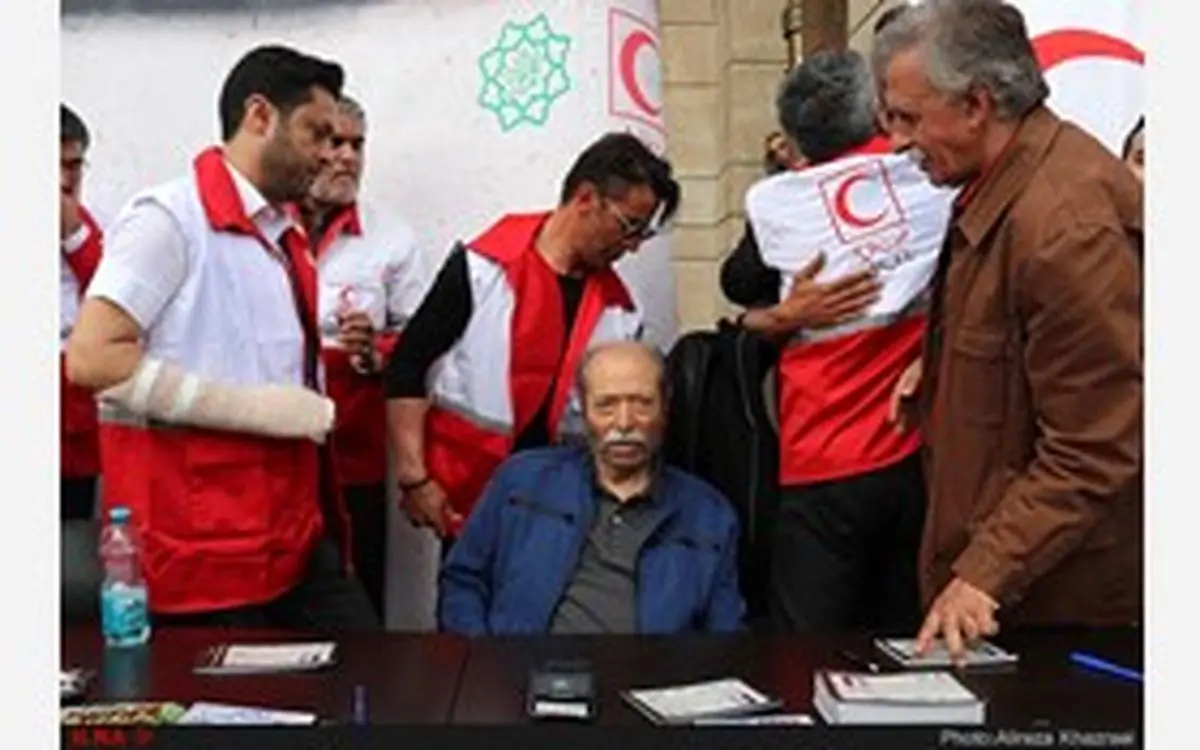 همه مسئولیم/برخی از مردم تا 18 میلیون تومان کمک کردند