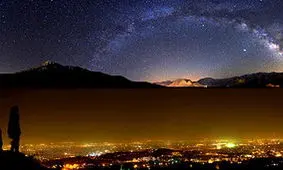 کاهش ۹۰ درصدی آلودگی نوری در نیاسر/ثبت ملی ابزارهای نجومی قدیمی از سوی محققان کشور