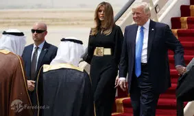 زن ترامپ را بوسیدن شاکی شده