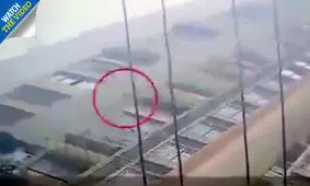 زنده ماندن کودک ۶ ساله پس از سقوط از طبقه ۲۹ برج! +فیلم