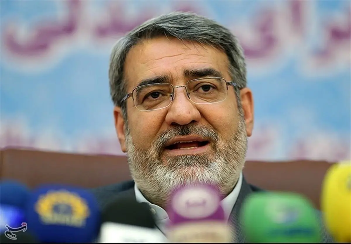 وزیر کشور در مجلس: بیش از ۴۴۰۰ روستا درگیر سیل شدند