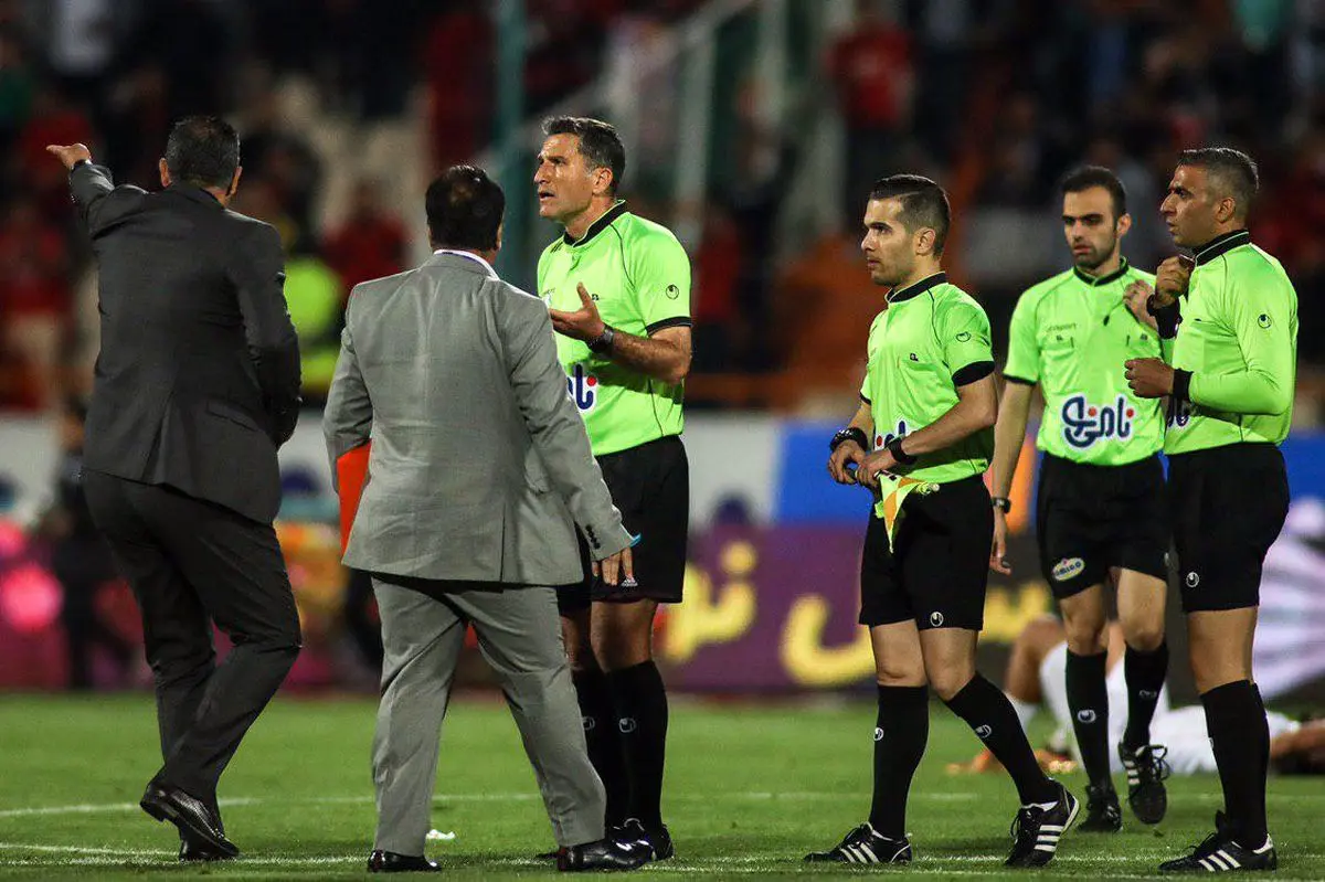 علی دایی به داور؛ کرنر بود! هند بود!