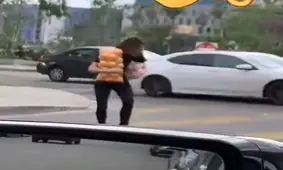 ویکتوریا بکهامم که باشید باید برید خرید!