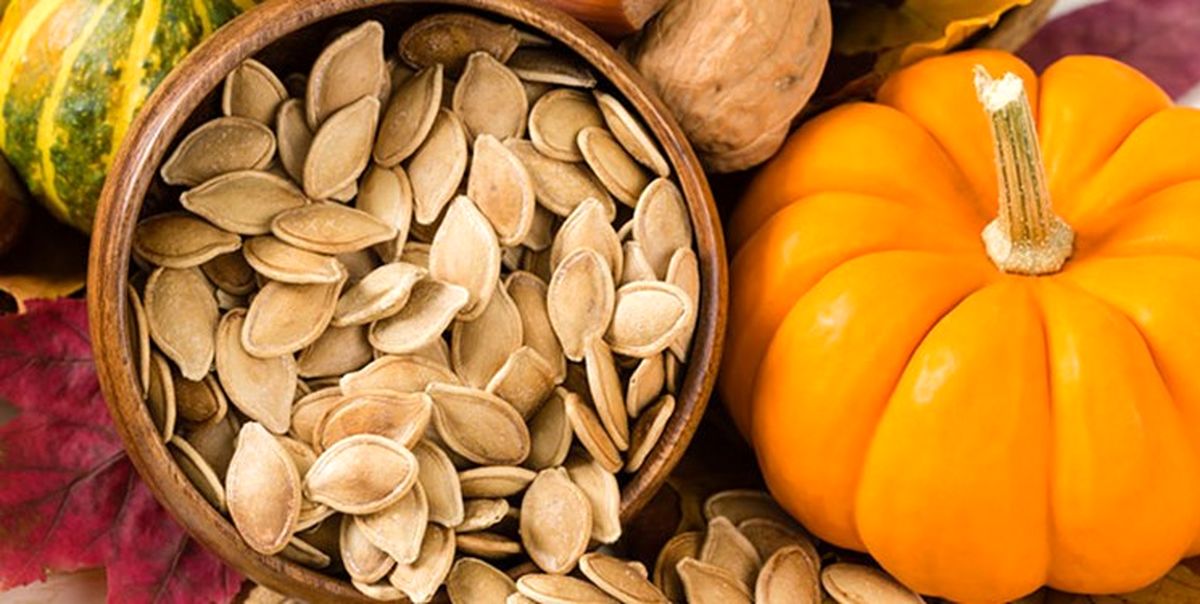 مشکل بیخوابی خود را با مصرف دانه کدوتنبل حل کنید