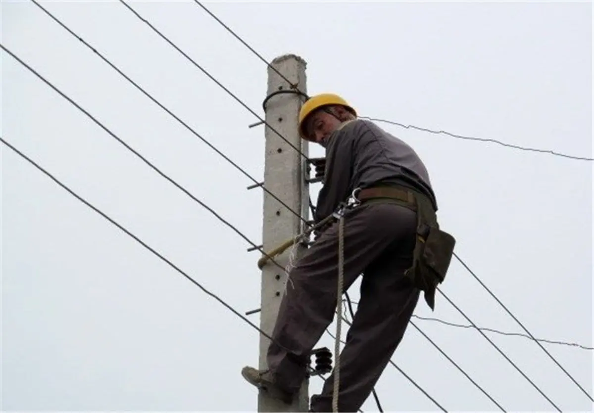 قطع برق در ۳ روستای بخش عشق‌آباد طبس/ برق روستاهای سربیشه وصل شد‌