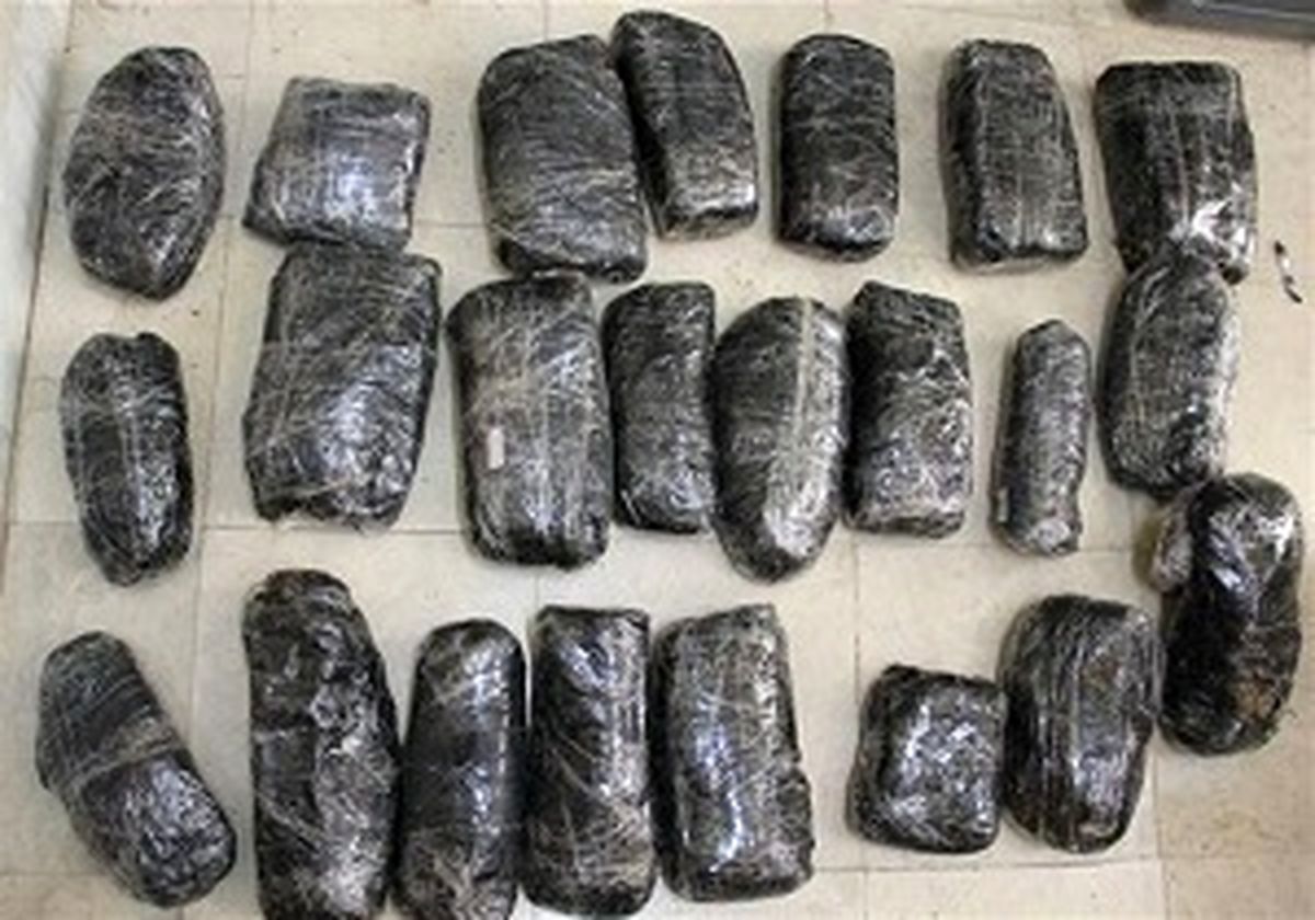 فروشنده حرفهای تریاک در تفت دستگیر شد