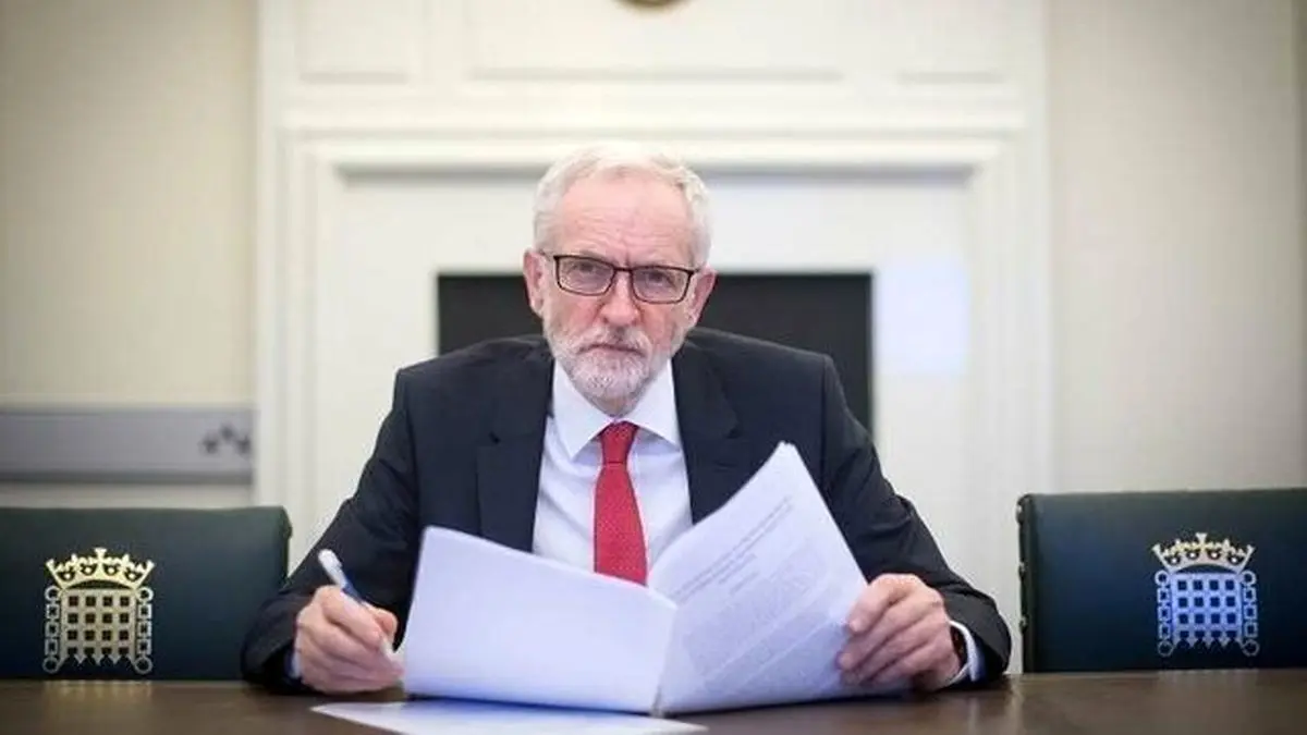 جرمی کوربین بیشترین شانس را برای تصاحب کرسی نخست‌وزیری انگلیس دارد