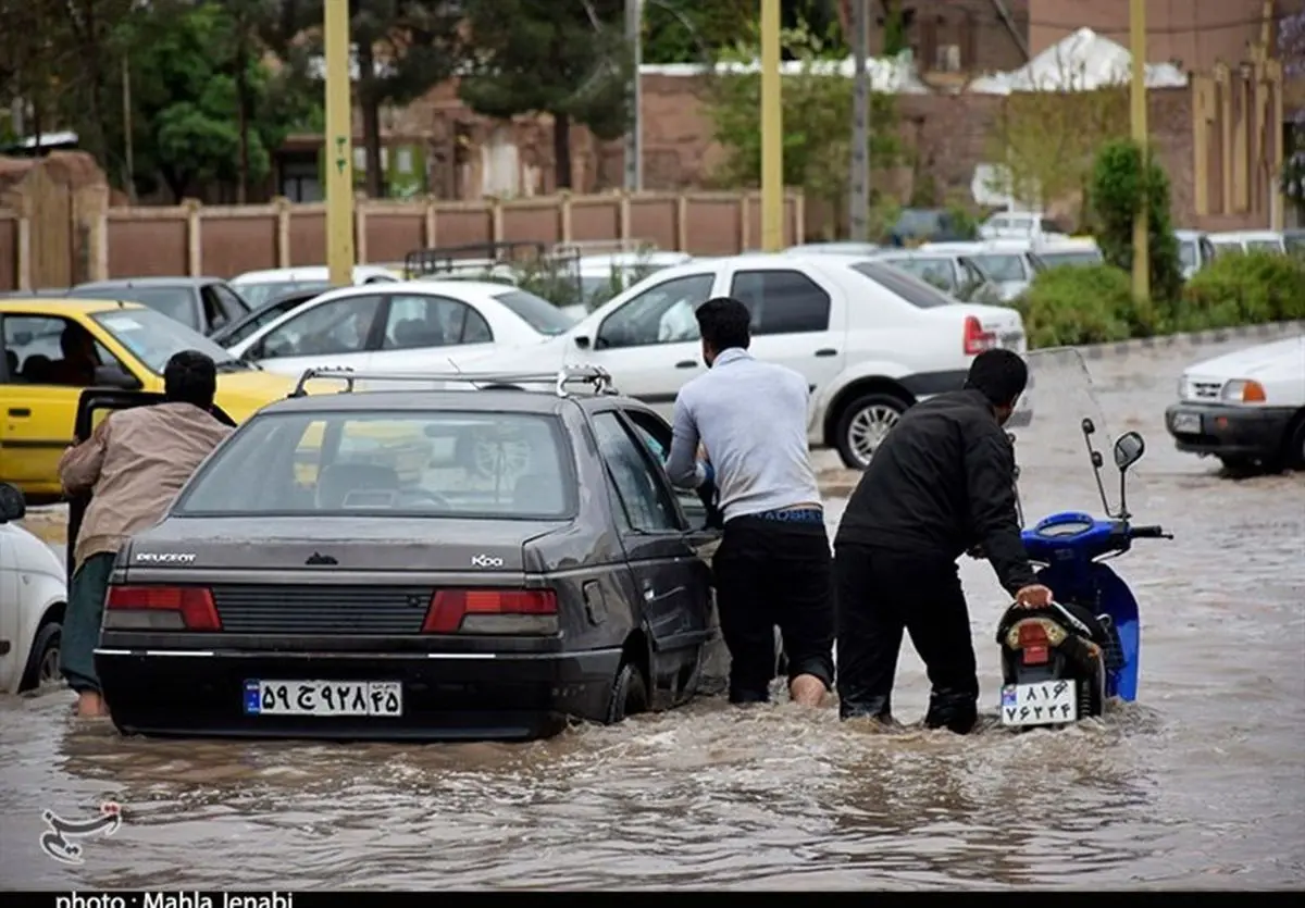 نیروهای مرتبط با بحران در یزد تا فردا آماده باش هستند