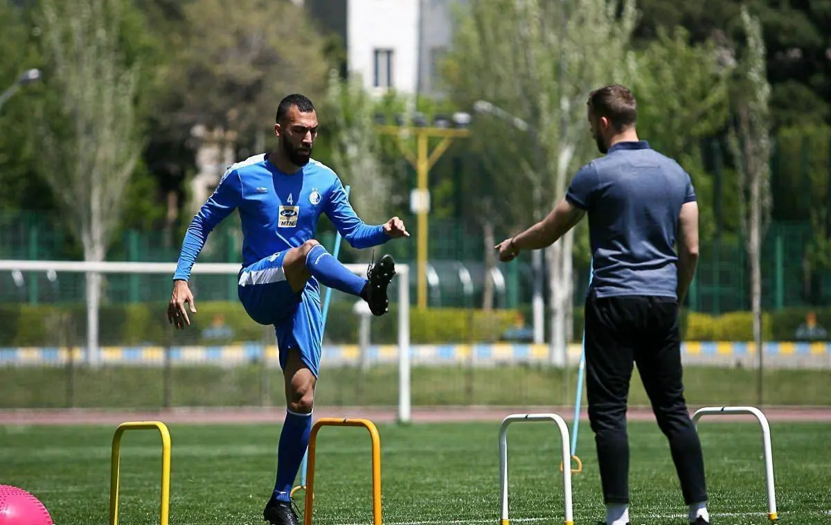 چشمی همچنان دور از تمرین گروهی
