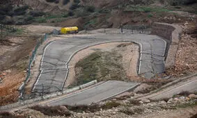 پیشروی رانش زمین در روستای حسین آباد کالپوش
