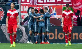 دوسلدورف 1 - 4 بایرن؛ تخت گاز با بنزین سبز!