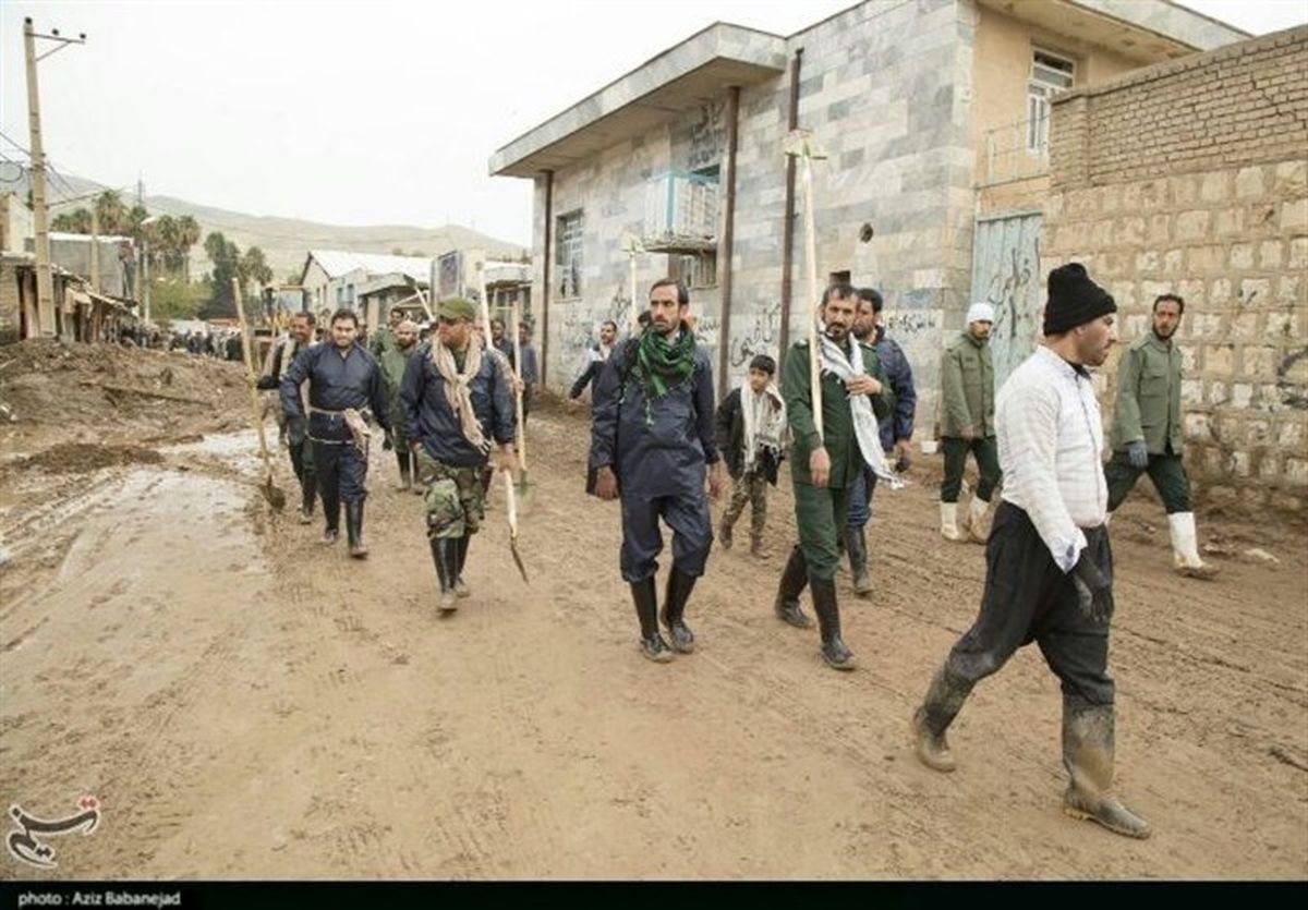 ۱۵۰ نیروی شهرداری کرمانشاه به مناطق سیلزده لرستان اعزام شد