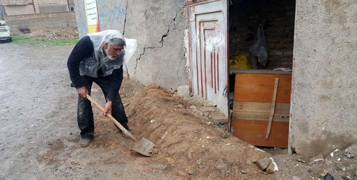 ۲۴ ساعت از صدور دستور تخلیه اسماعیلآباد گذشت/ فرماندار مشهد: اگر مشکلی پیش بیاید اقدام میکنیم!